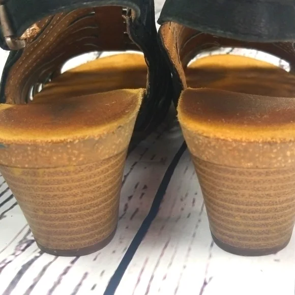 Josef Seibel Sunny Black Leather Strappy Sandal 8 - Picture 3 of 7